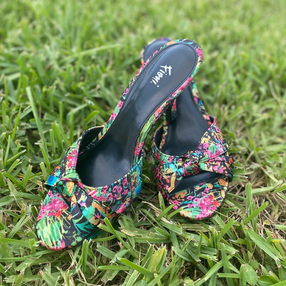 Perfect little heels